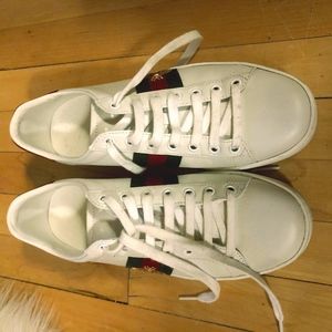Women's Gucci Ace Embroidered Sneaker